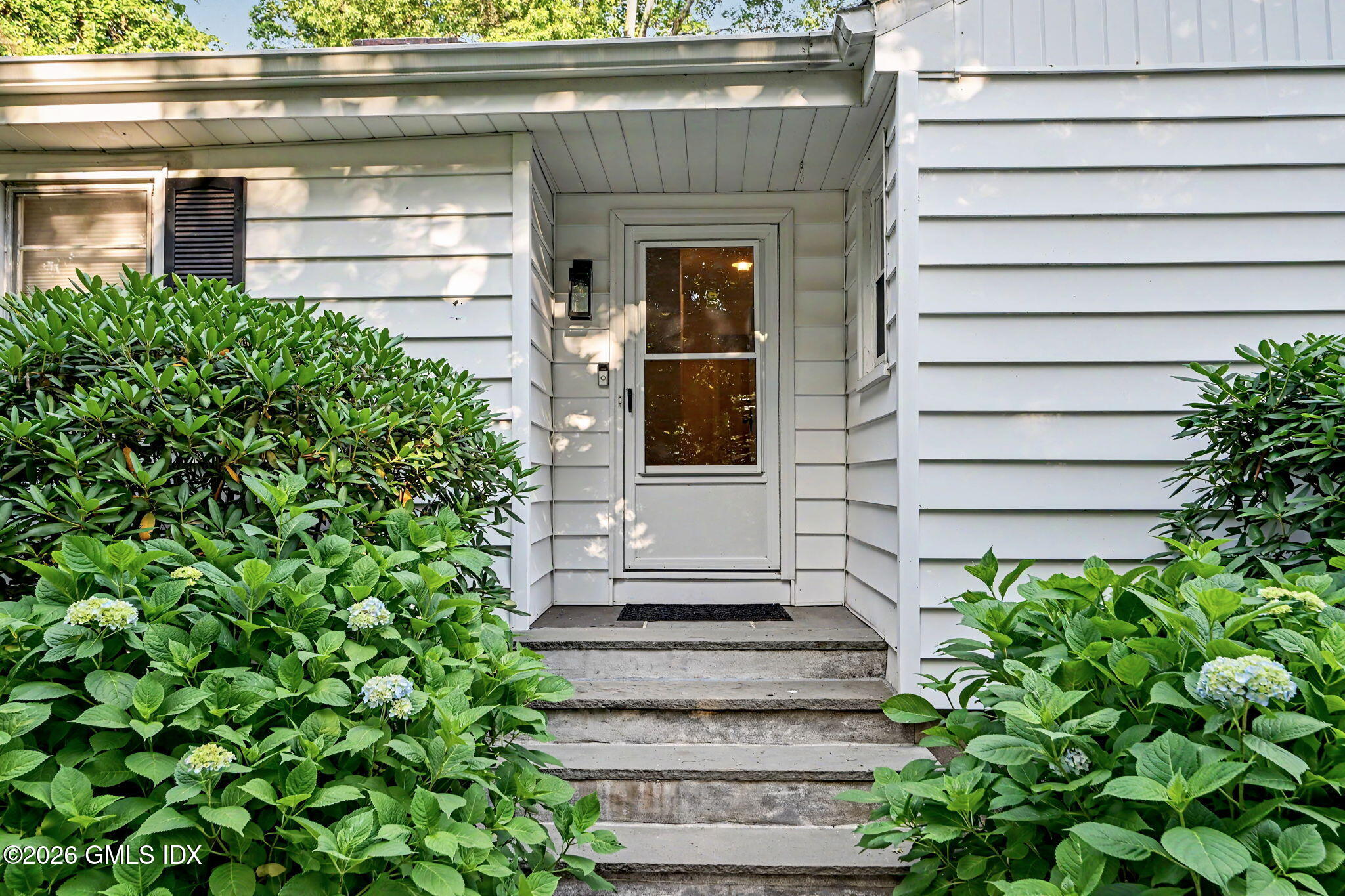 20 Meyer Place, Riverside, CT 06878 — photo 2