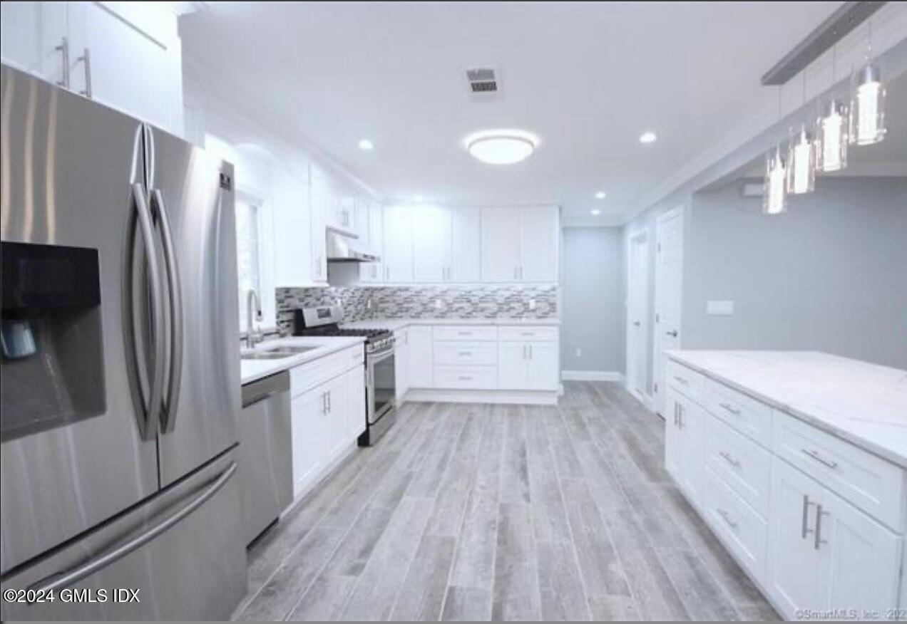 5 Griffith Road, Riverside, CT 06878 — photo 3