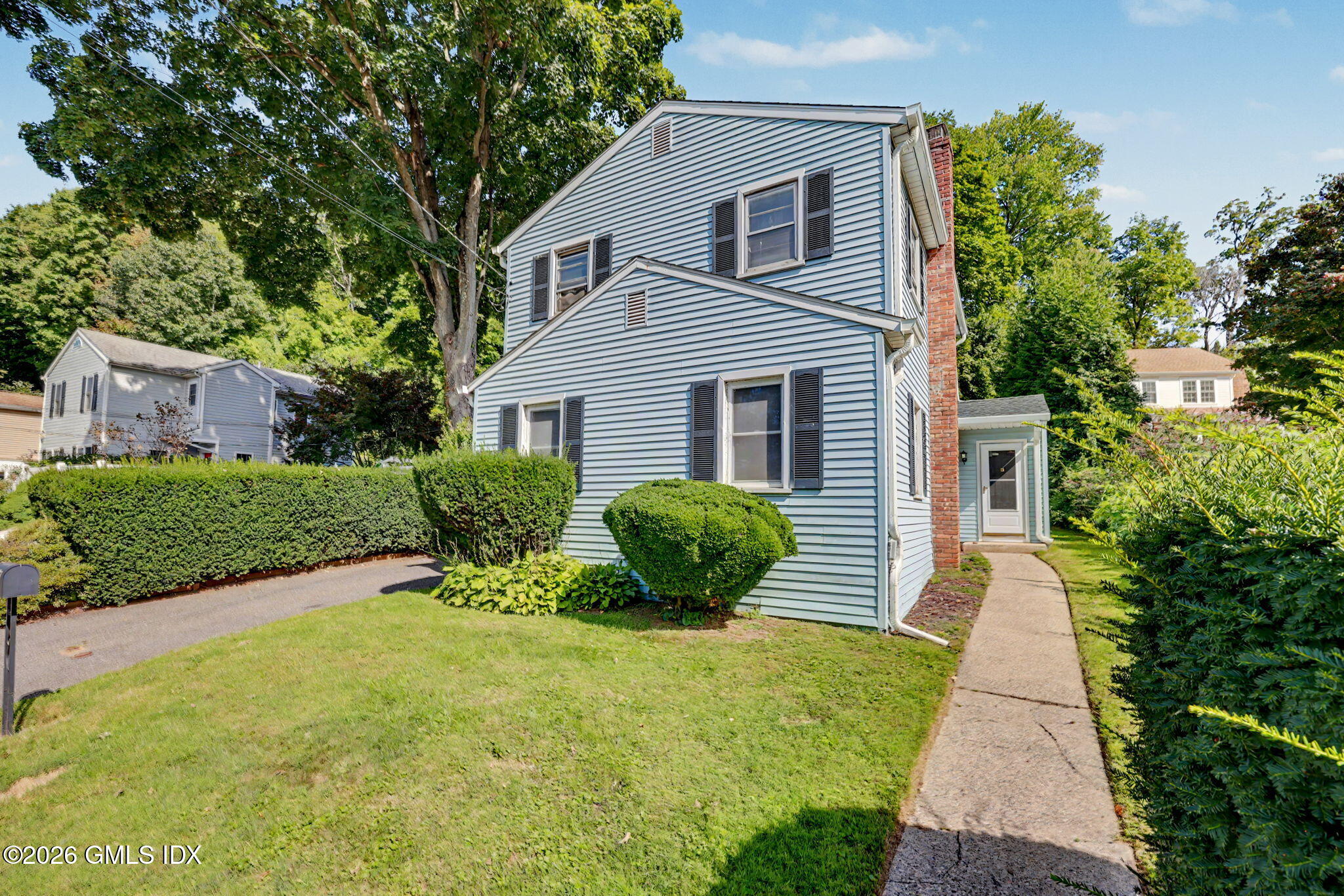 17 Cary Road — photo