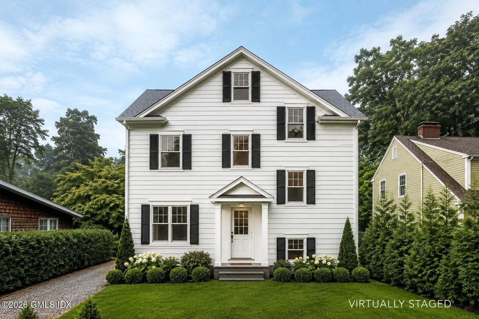 9 Maple Street — photo