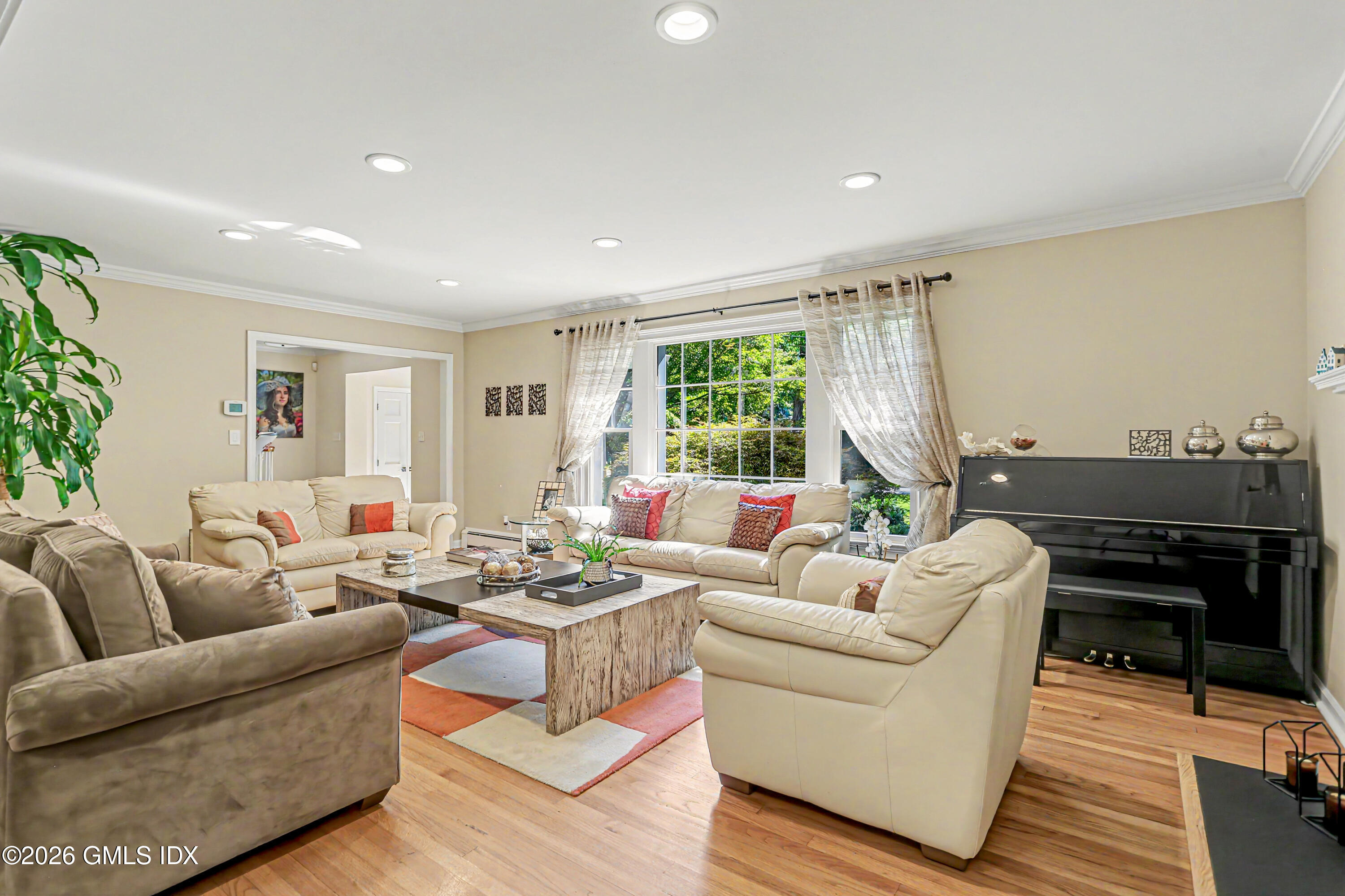 6 Lake Drive, Riverside, CT 06878 — photo 3