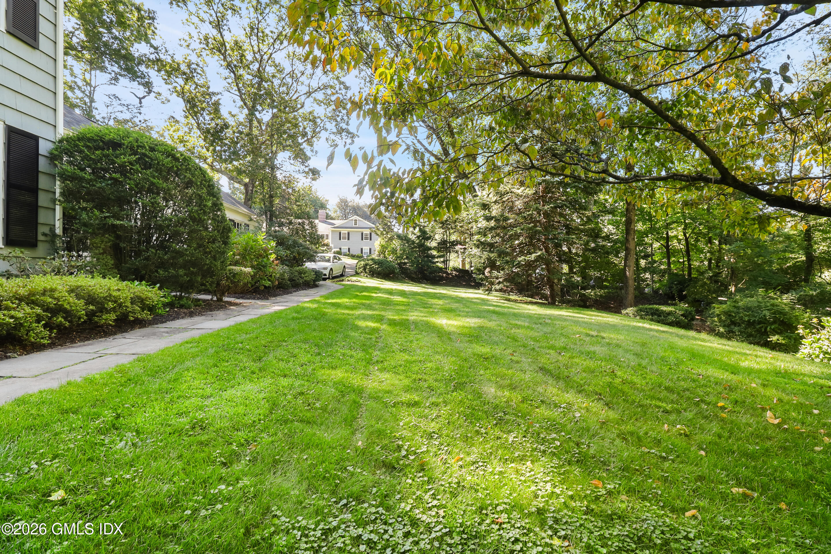 20 Rustic View Road, Greenwich, CT 06830 — photo 3