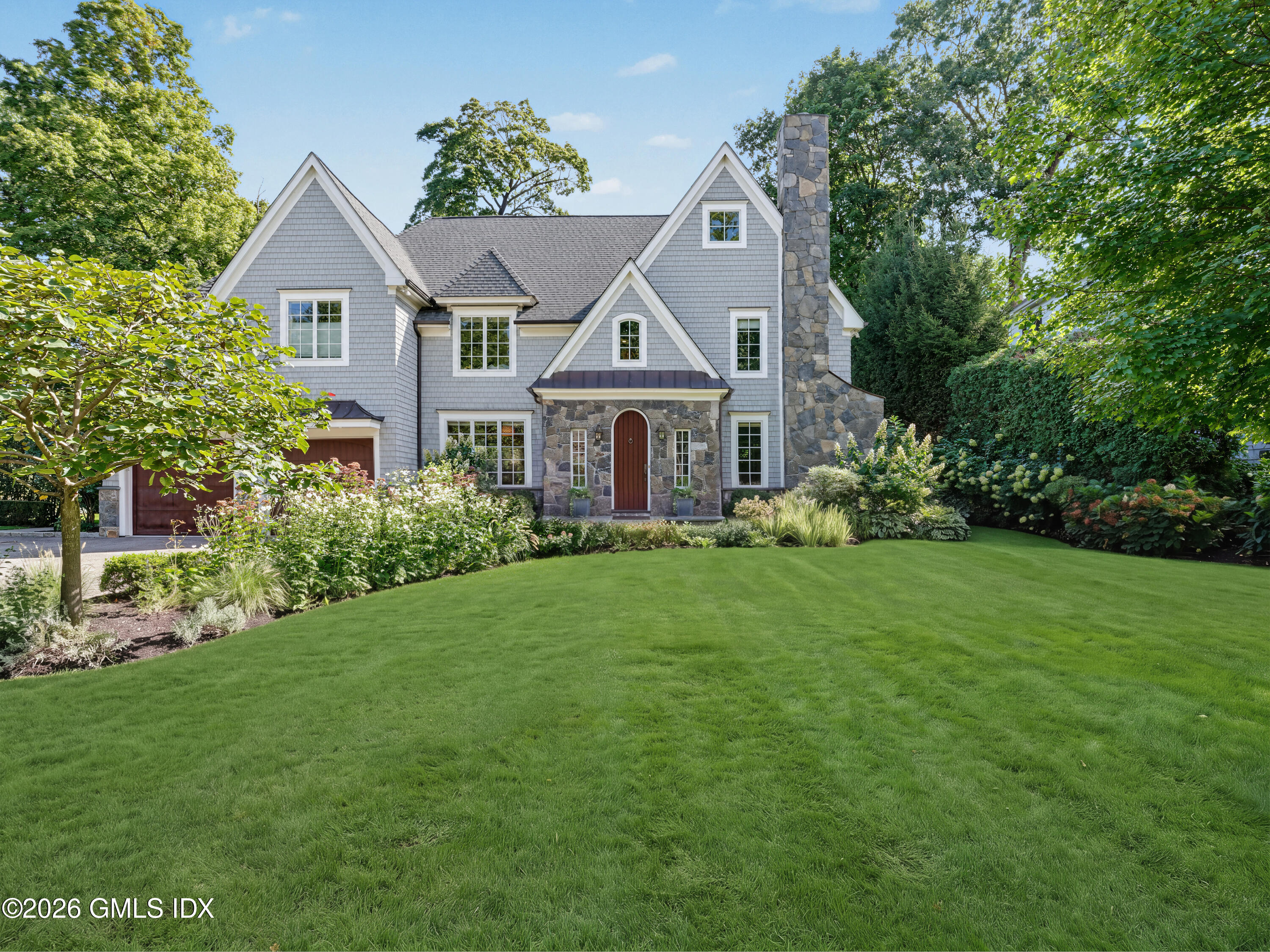 271 Overlook Drive — photo