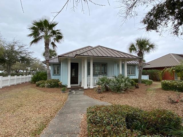 8762 Greenwich Court — photo