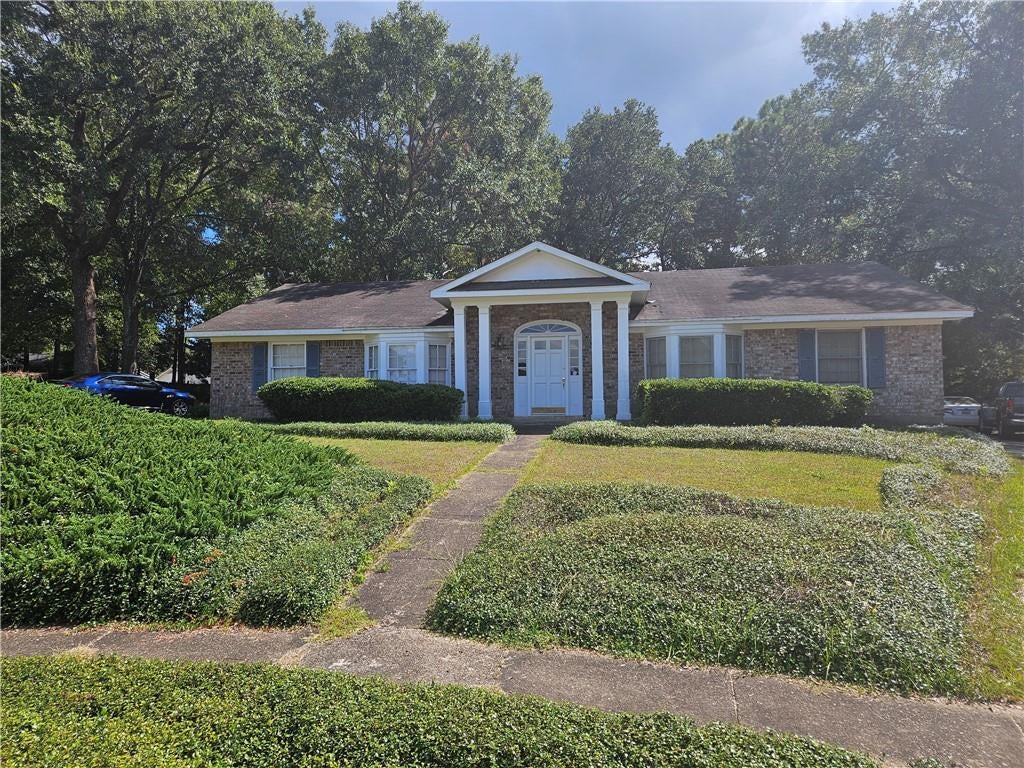 2913 Steeple Chase Court S — photo