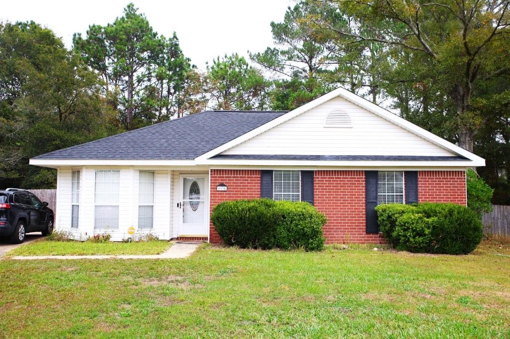 1935 Woodvalley Court — photo