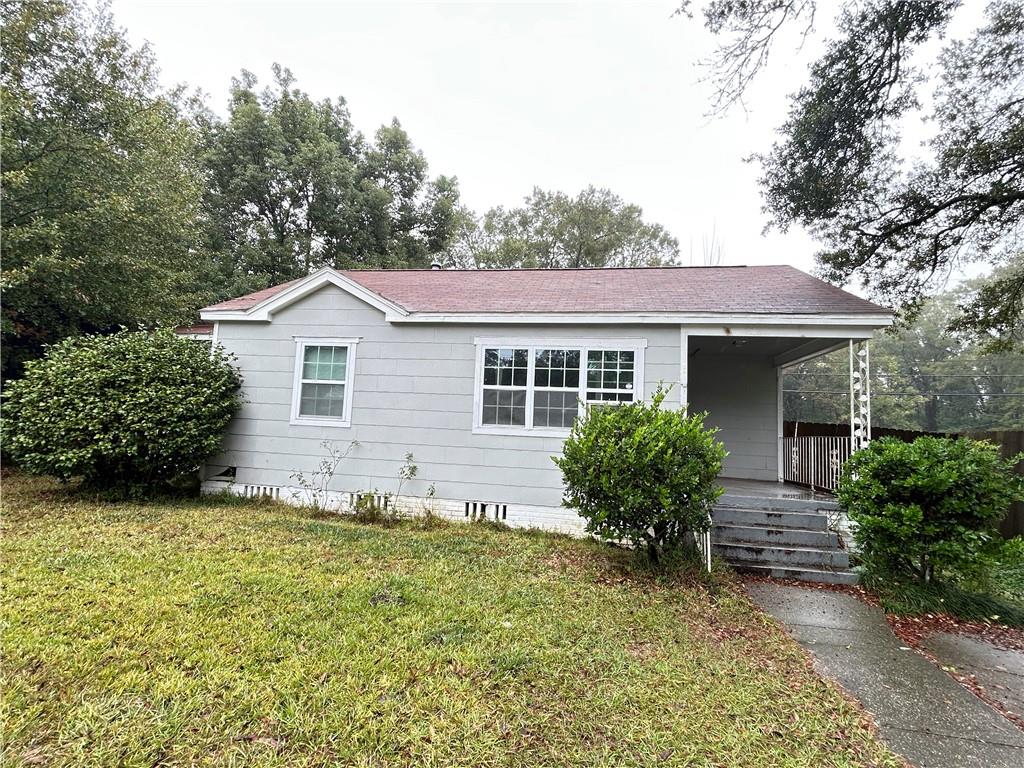 511 Avondale Court — photo