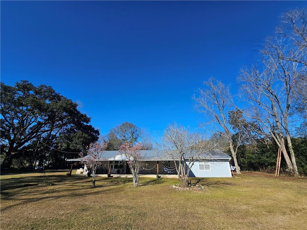 10050 Tanner Williams Road — photo