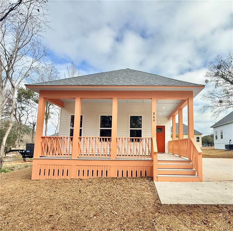 864 Grimes Street — photo