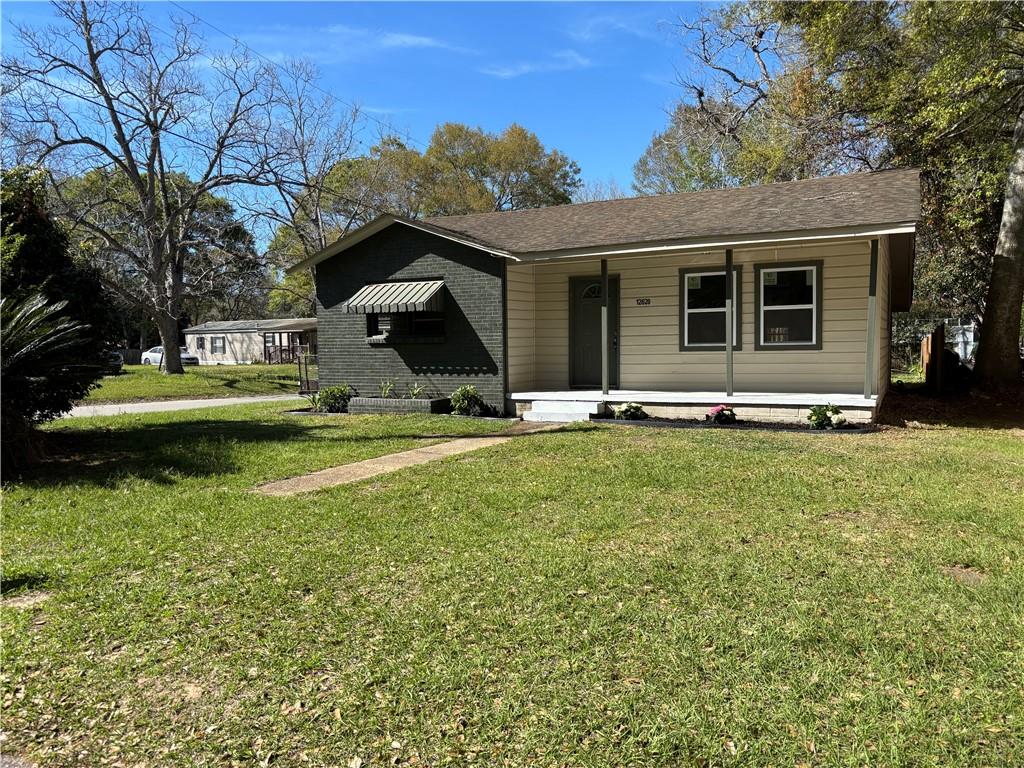 12620 Pecan Street — photo