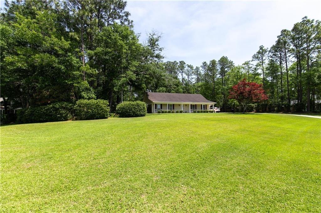 2260 Laura Drive — photo