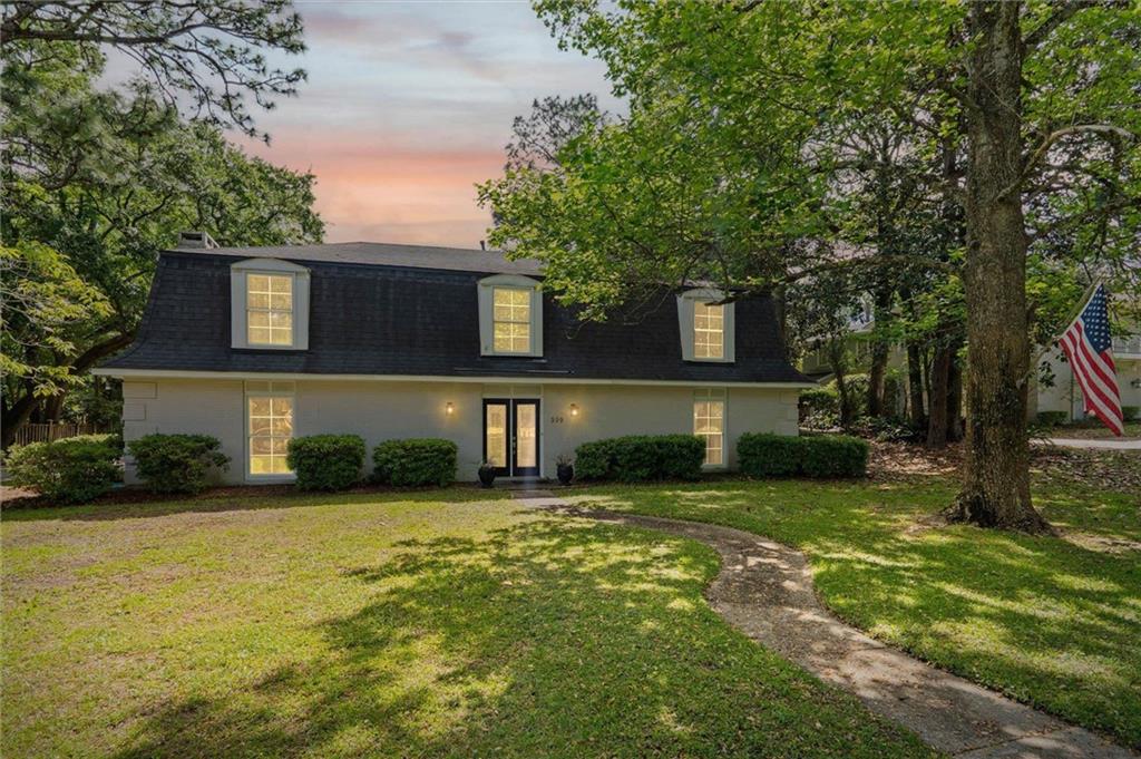 559 Cumberland Road — photo