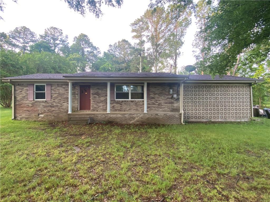 1820 Walnut Road — photo