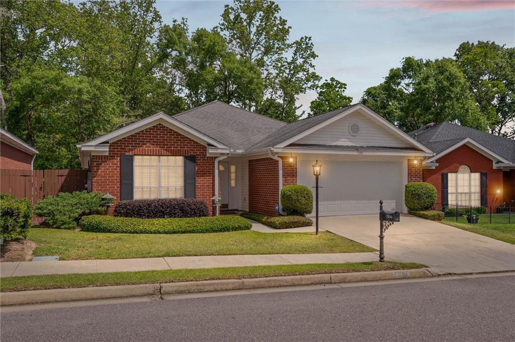 7086 Crown Pointe Drive — photo
