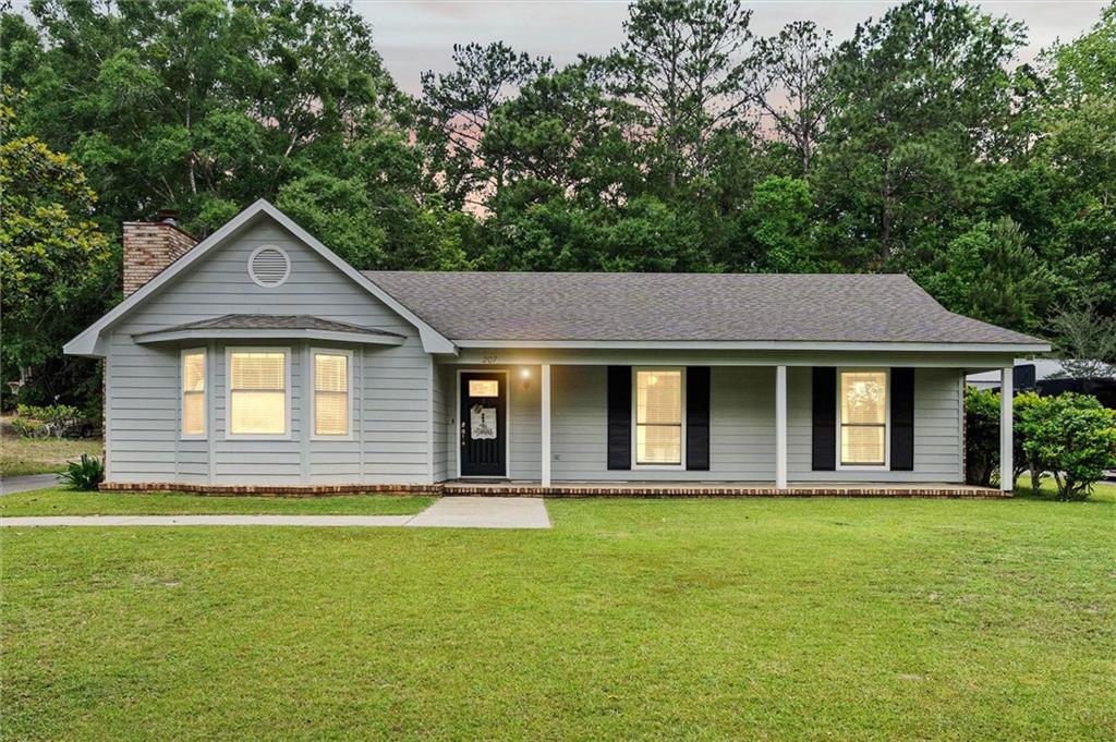 207 Chase Drive — photo