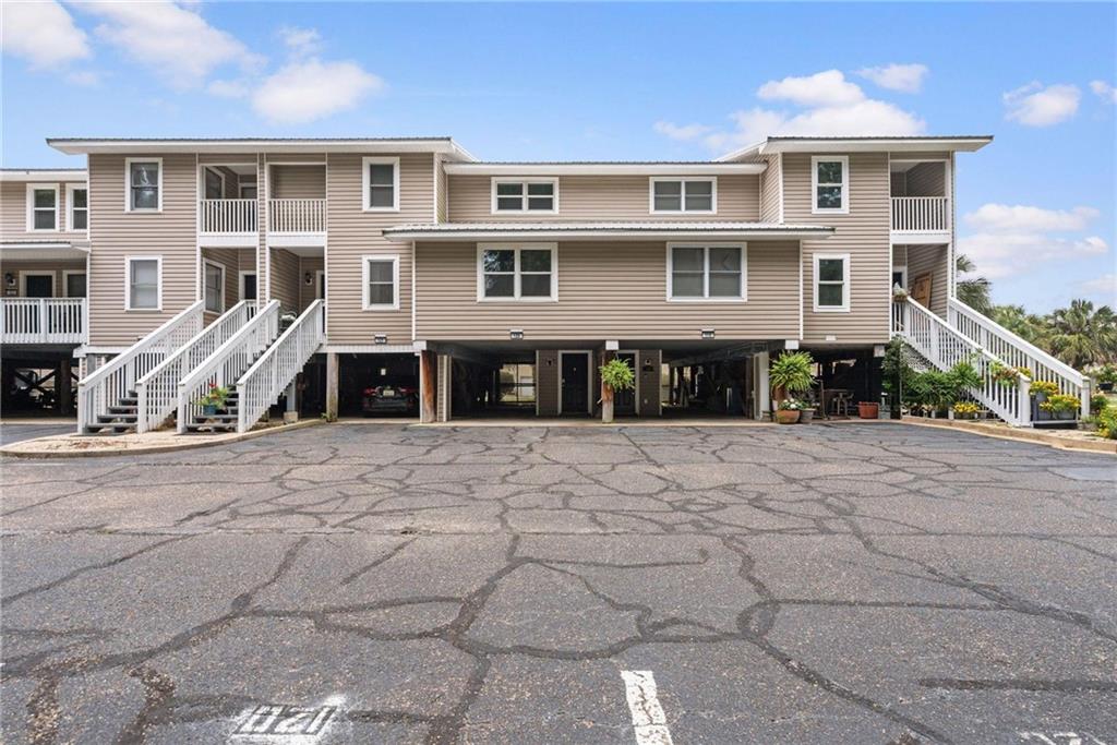6 Yacht Club Drive 120 — photo