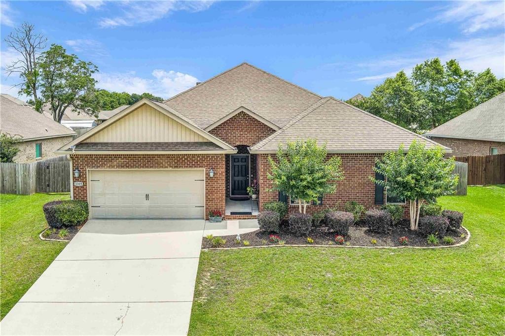 1319 Selby Phillips Drive — photo