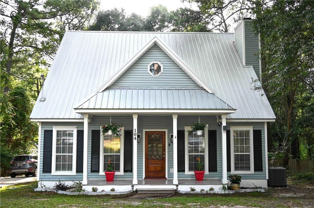 104 Crestview Circle — photo