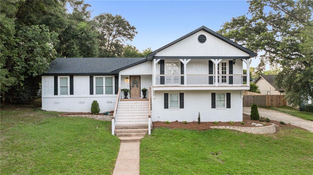 6058 Highland Woods Drive — photo