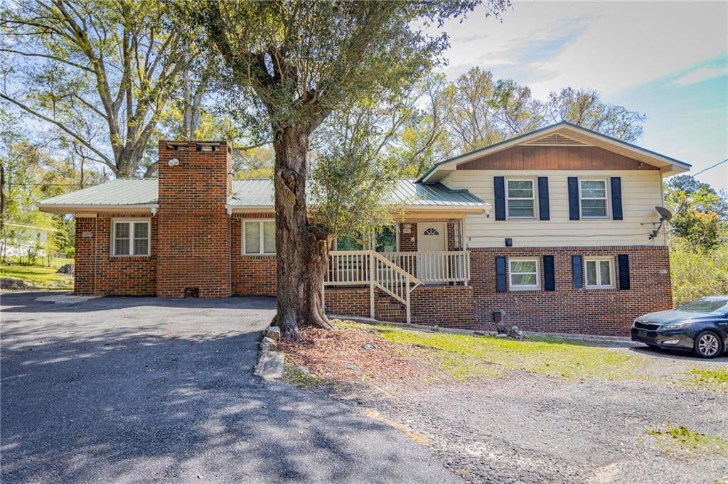 4572 Myers Road — photo
