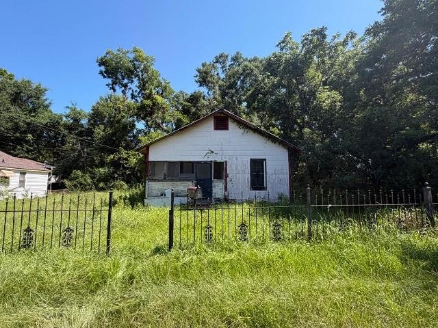 339 Bronner Street — photo