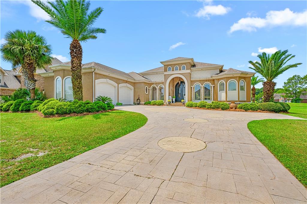 1104 Heron Lakes Circle — photo