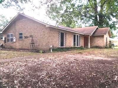 351 Twin Branch Drive S — photo