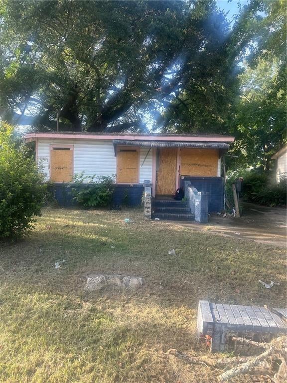 2812 Lecren Street — photo