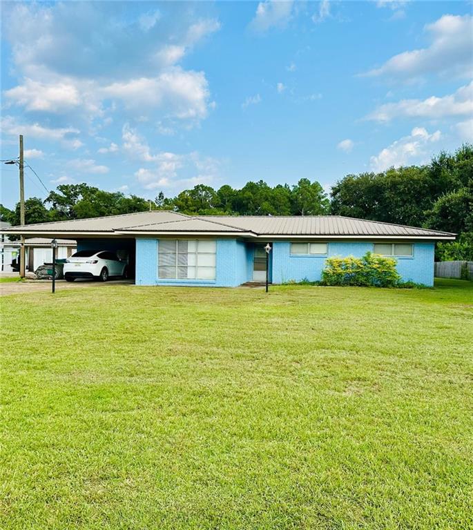 813 Shelton Beach Road — photo