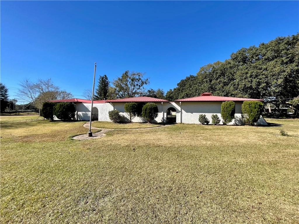 6300 Creel Road — photo