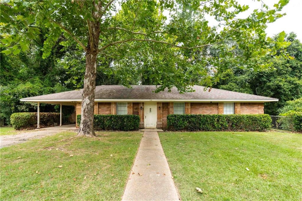 536 Woodlore Drive — photo
