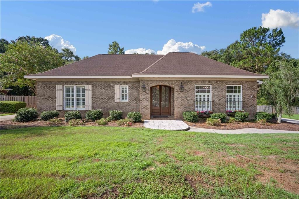 8807 Stillwood Court — photo