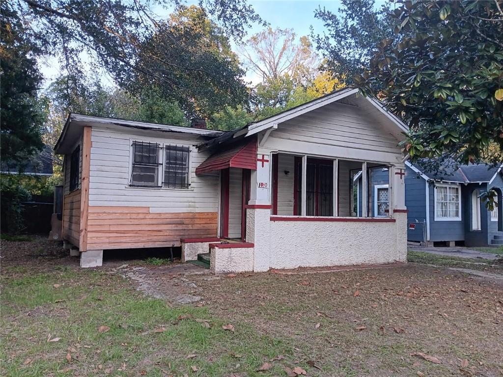 1010 Montgomery Street — photo