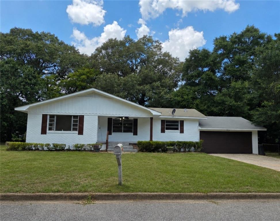 1951 Highland Forest Drive — photo
