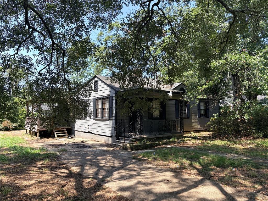 2075 Foster Lane — photo