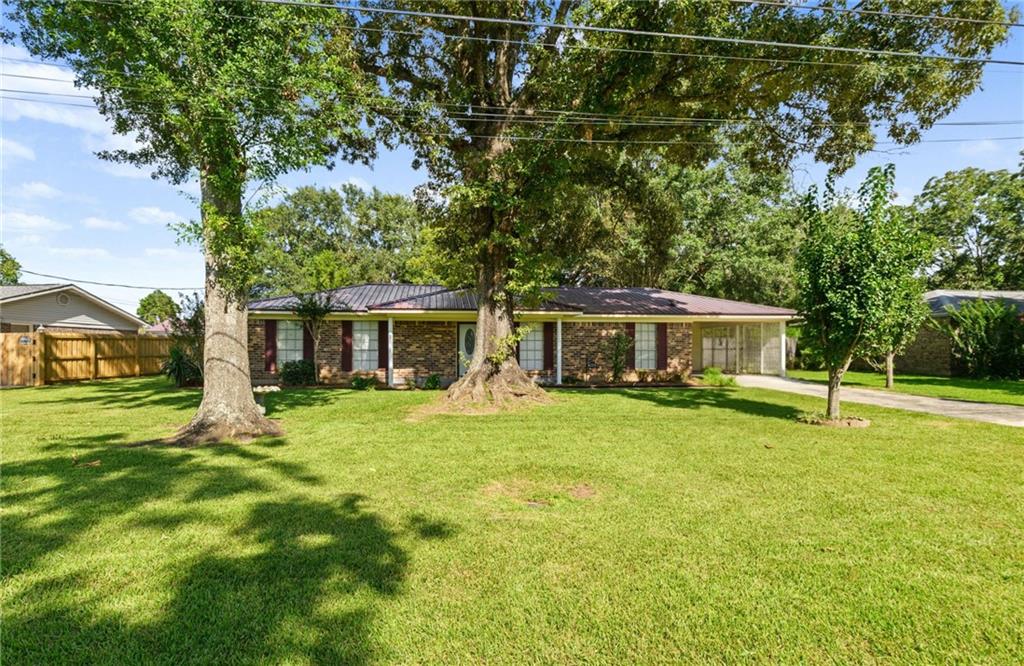 4579 Rose Hill Drive — photo
