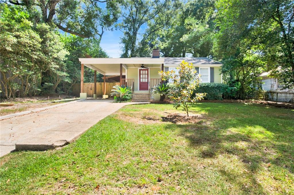 312 Pineview Lane W — photo
