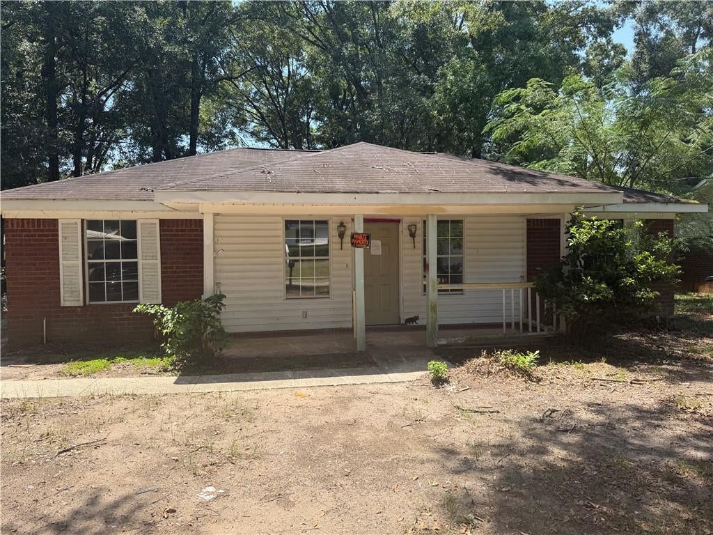 6941 Colonial Terrace — photo