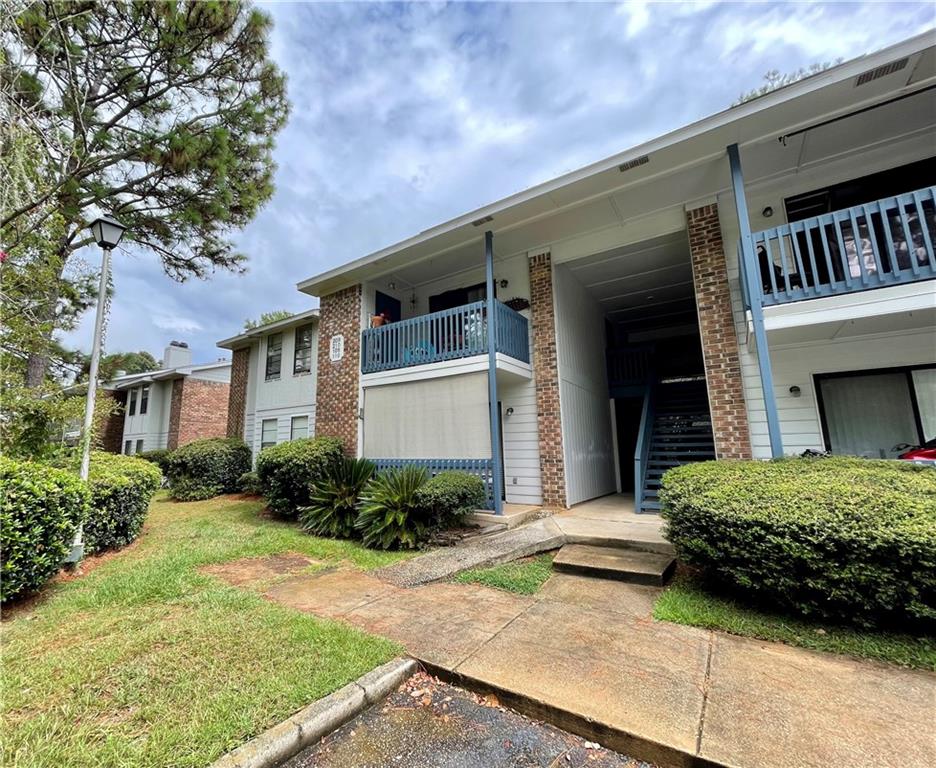 6040 Grelot Road 110 — photo
