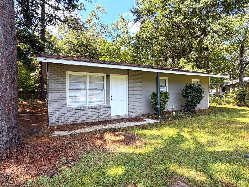6855 Victor Road — photo