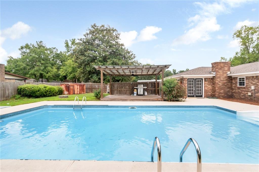 2300 Christopher Drive E, Mobile, AL 36609 — photo 3