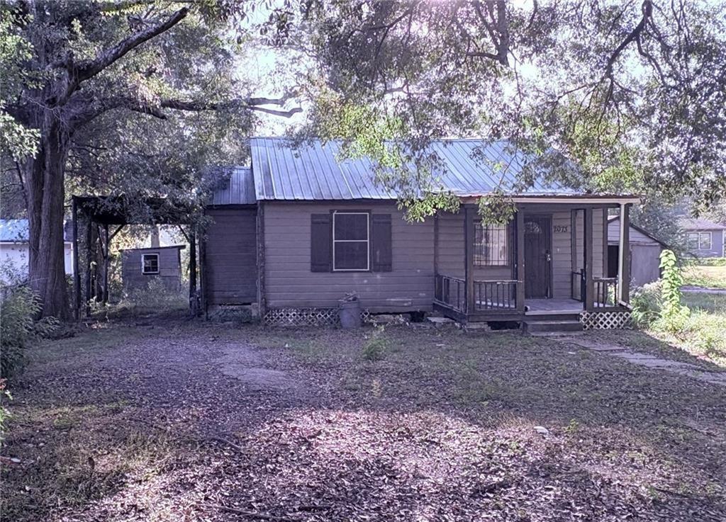 2073 Foster Lane — photo