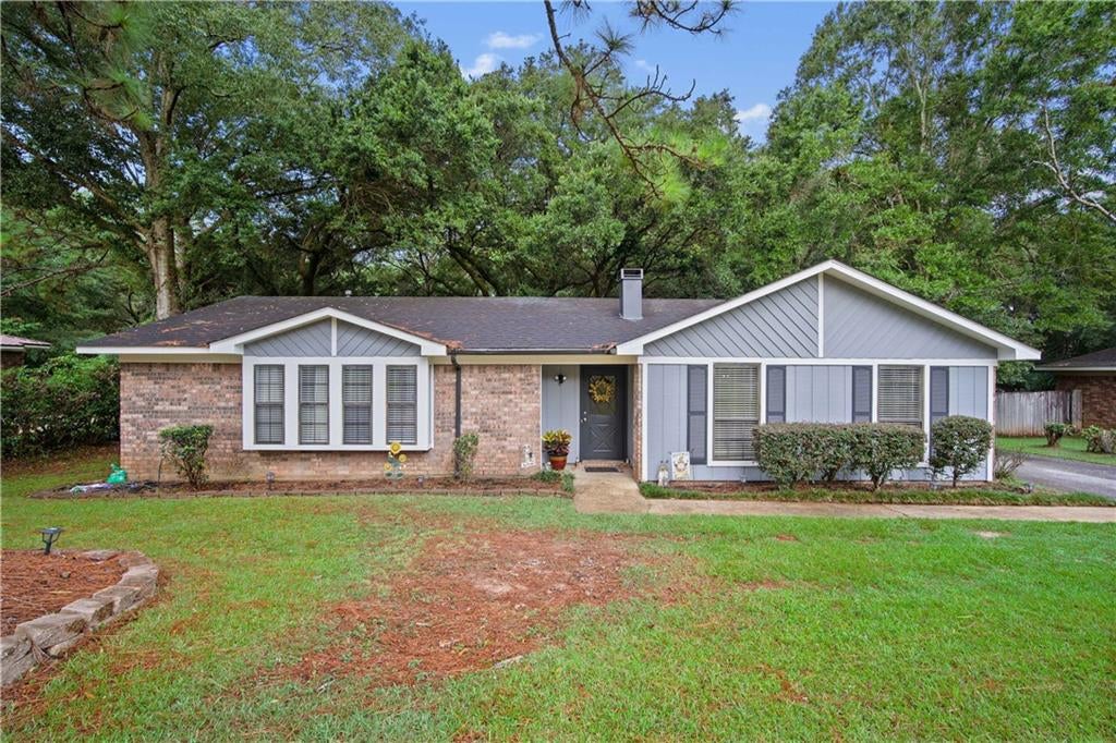 2556 Meadowview Drive — photo
