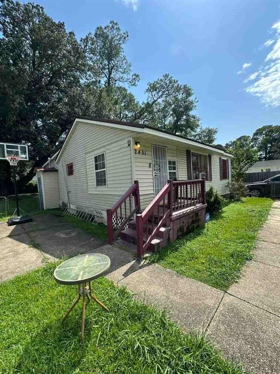 2451 Pinetree Drive — photo