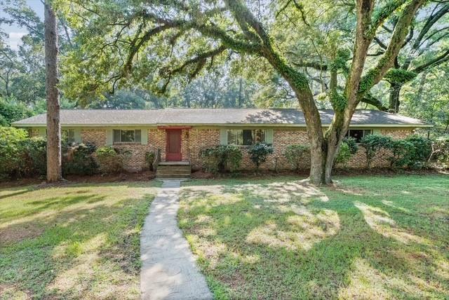 269 Hillcrest Drive — photo