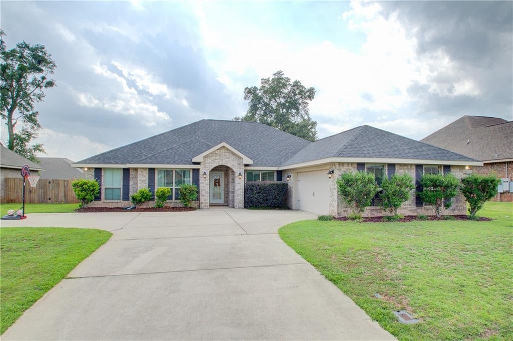 2216 Taylor Pointe Boulevard — photo