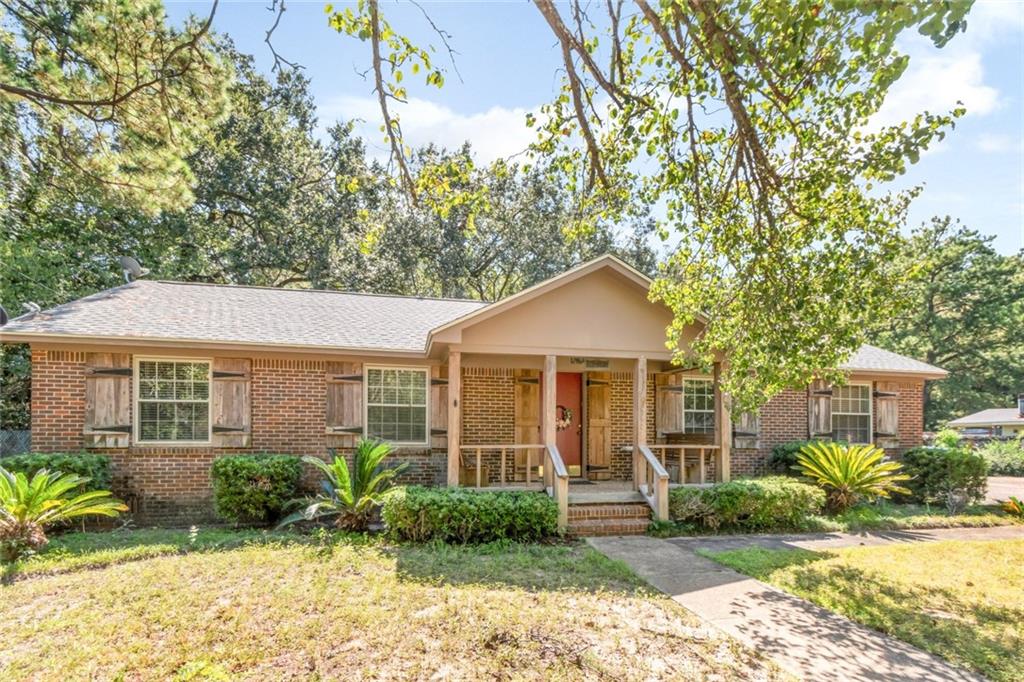 3801 Hilton Drive — photo