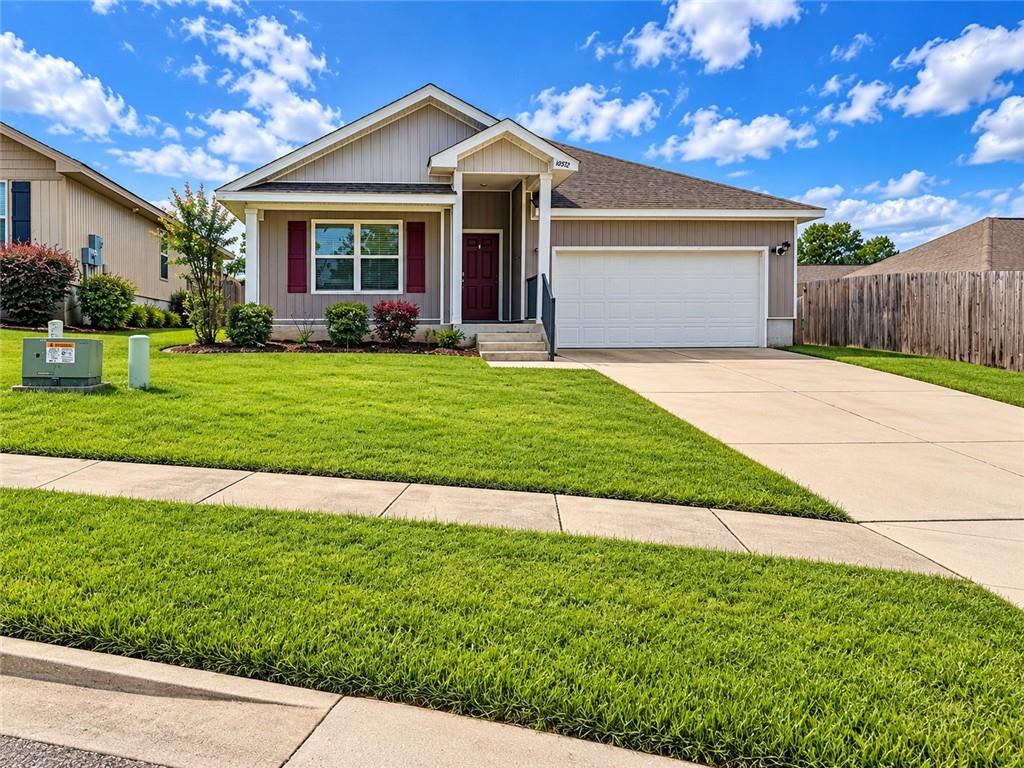 10512 Wales Lane — photo