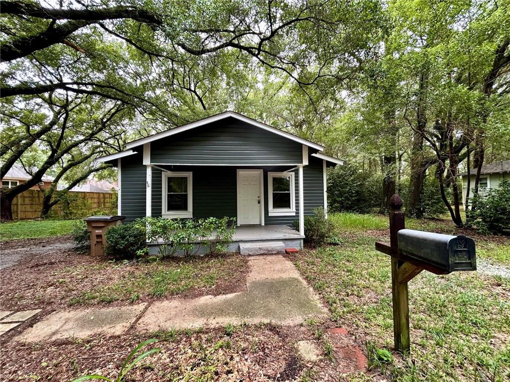914 Pansy Court — photo