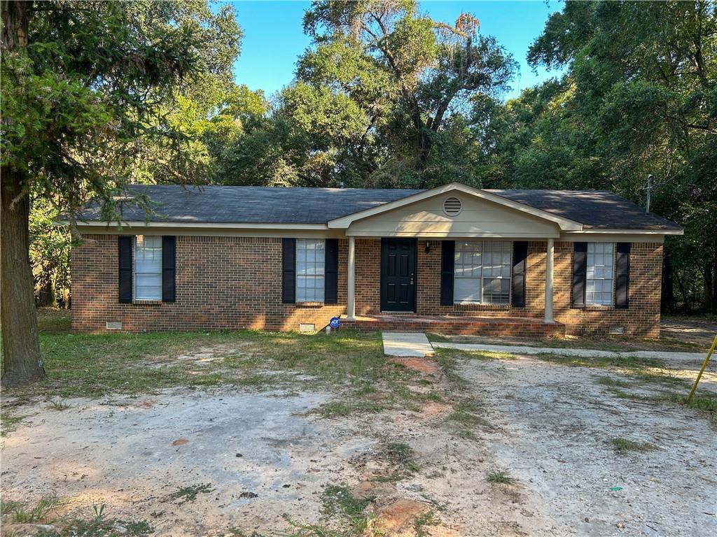 1716 Northview Drive — photo